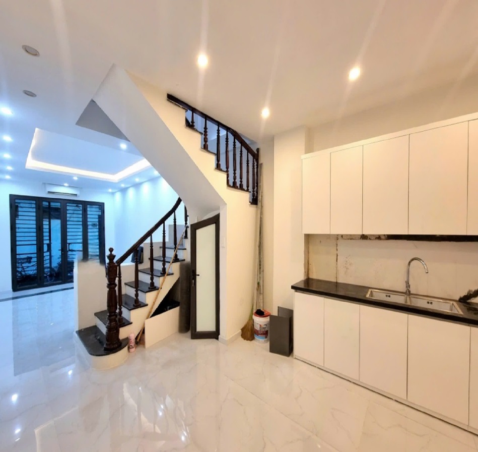 ĐỀN LỪ, HOÀNG MAI DT KHỦNG 52M 4 TẦNG. 1 phút ra hồ Đền Lừ. Chỉ 7 tỷ 8